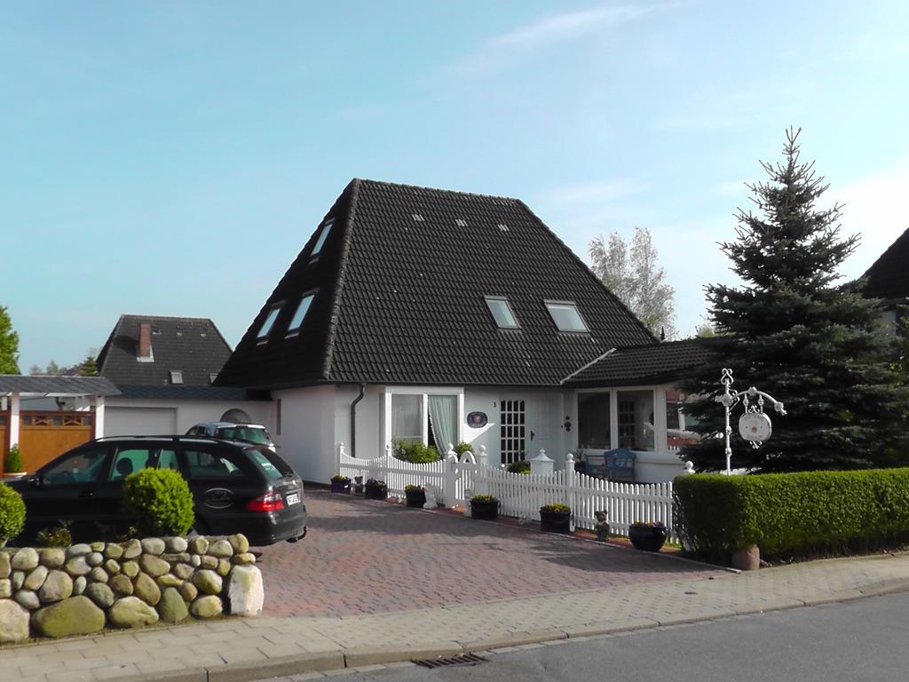 Gaestehaus Gudrun Toenning Exterior photo